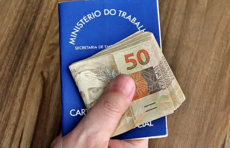 13º salário já está sendo pago para novos grupos