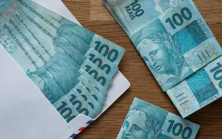 Auxílio Brasil: Possível data para concessão do Consignado é revelada por jornalista