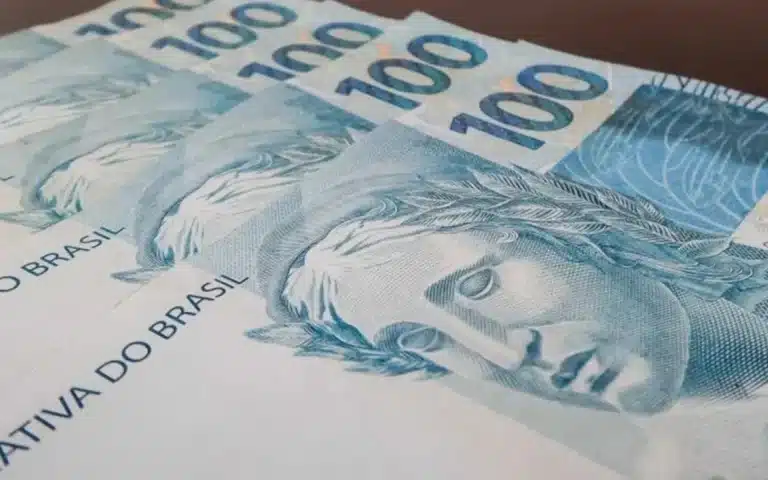 Auxílio Brasil de R$ 600 poderá ter parcelas retroativas? Saiba mais