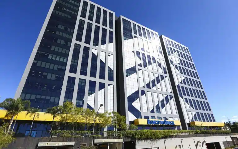 Banco do Brasil oferecerá o crédito consignado do Auxílio Brasil?