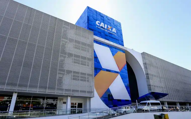 Crédito Consignado do Auxílio Brasil já pode ser solicitado através dos Bancos?