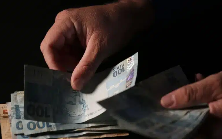 Empréstimo Consignado do Auxílio Brasil é aprovado por Bolsonaro