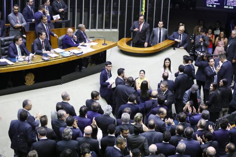 Auxílio Brasil de R$600: quem tem prioridade?