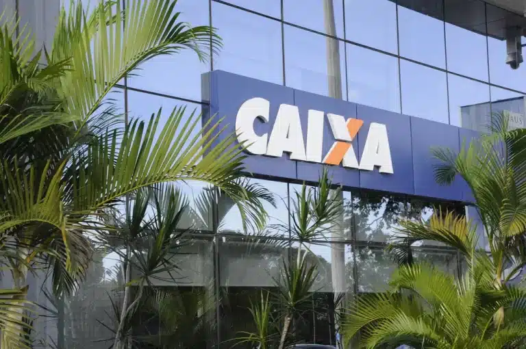 Caixa paga R$ 719 para esse grupo de inscritos no CadÚnico; veja a lista