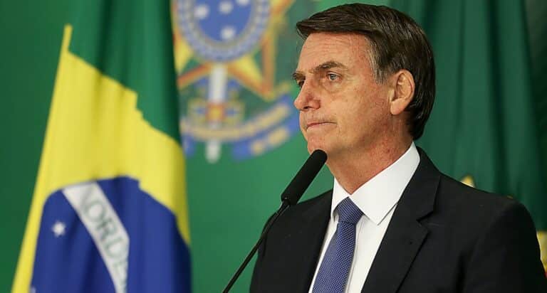 Auxílio Brasil: Bolsonaro Visa Pagar R$ 1.312 Ainda em 2022