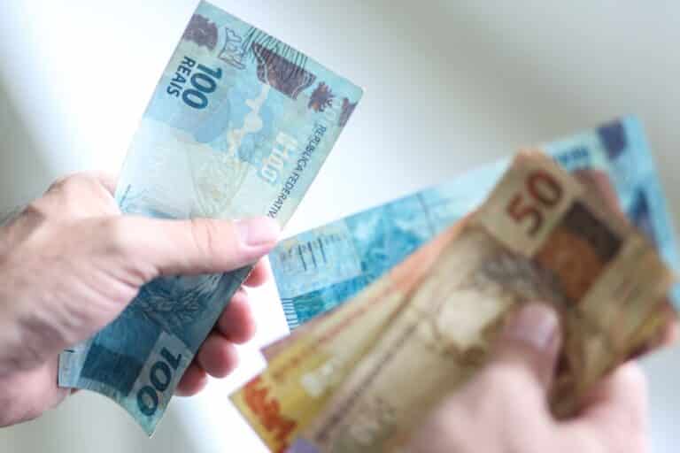 Auxílio Brasil:Pode ser pago a aposentados?