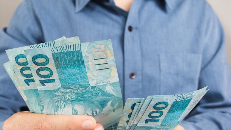 ABONO NATALINO: QUANDO SERÁ POSSÍVEL SACAR?