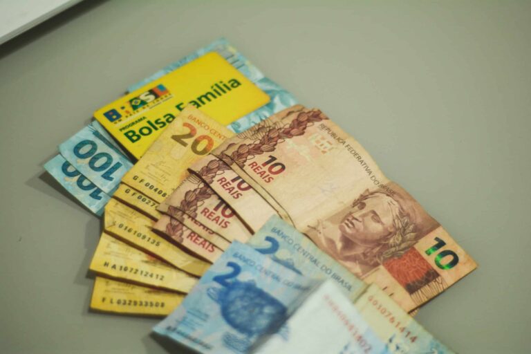 Bolsa Família: Veja quem recebe nesta quinta-feira (16)