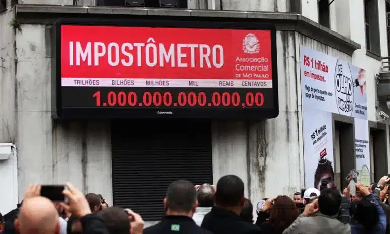 Impostômetro: Brasileiros já pagaram R$ 1 trilhão em impostos em 2023