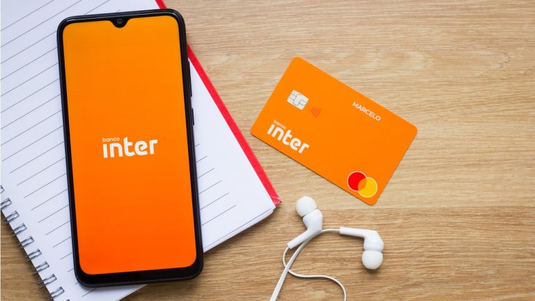 Como desconectar contas de celular roubado e manter sua conta digital segura