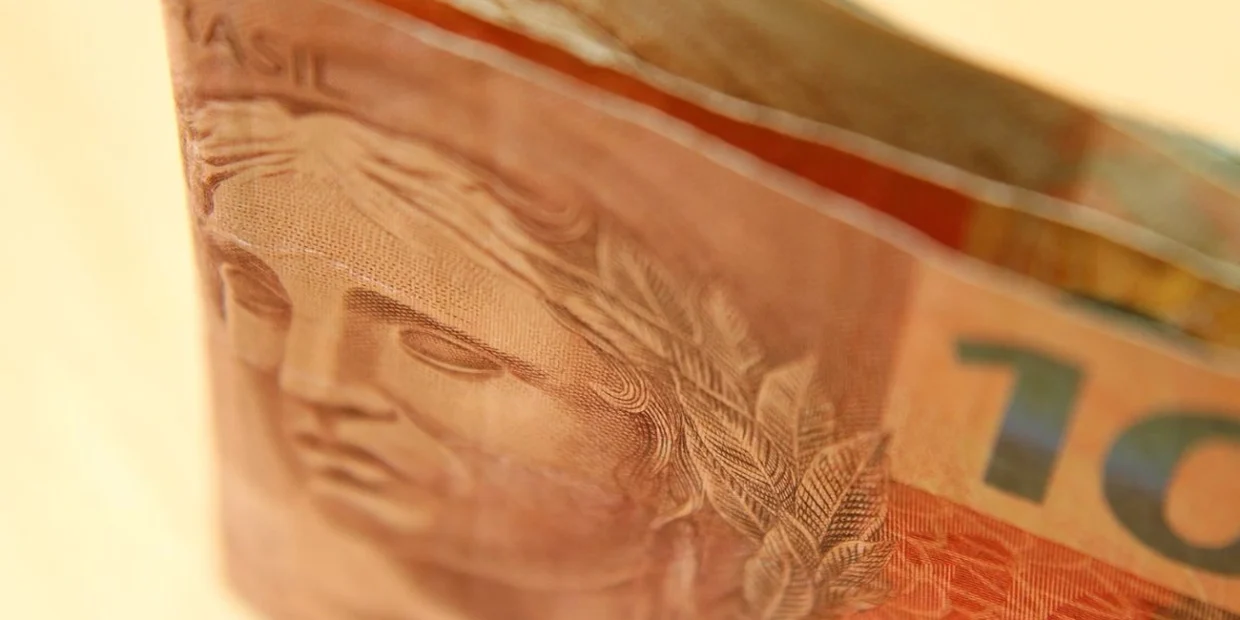 Vivo libera empréstimo pessoal de até R$ 50 mil agora, sem burocracia