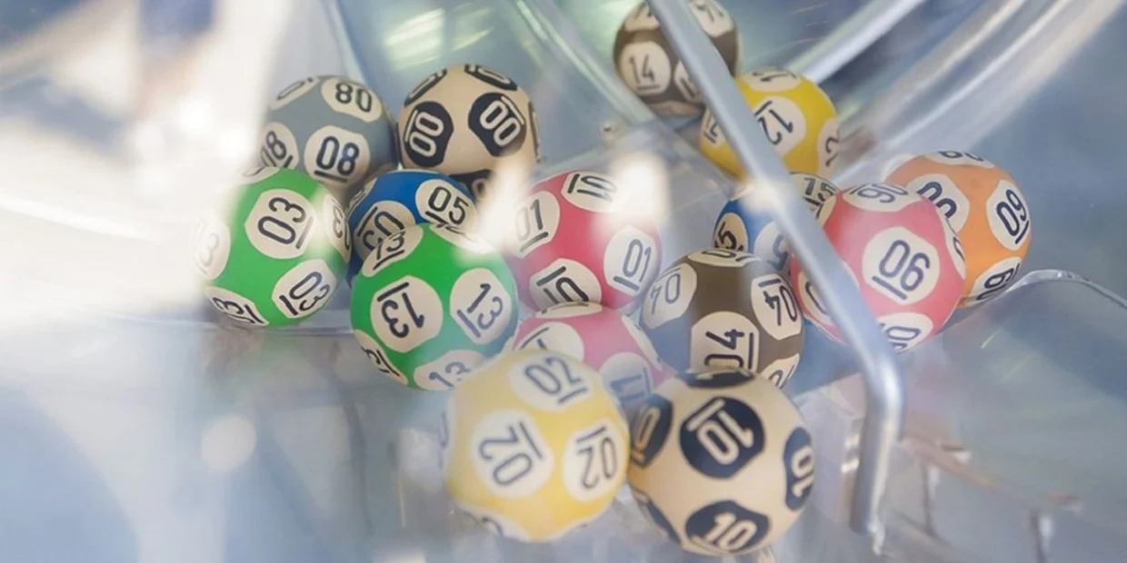 Quina e Mega-Sena explodem com prêmios de R$ 90 milhões