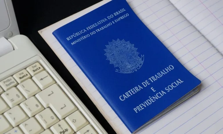 Trabalhadores têm 3 dias de folga por ano para exames agora