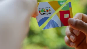 Bolsa Família corta benefício agora ao conseguir carteira assinada