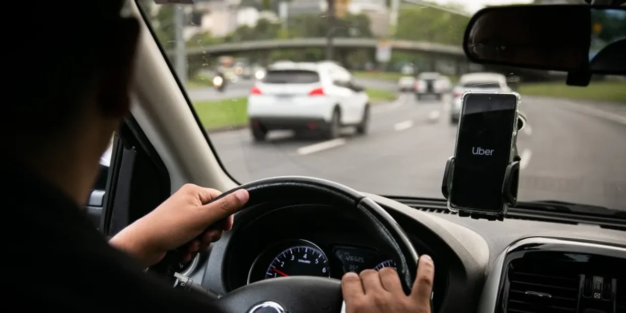 Uber lança empréstimo de R$ 150 mil com condições facilitadas para motoristas