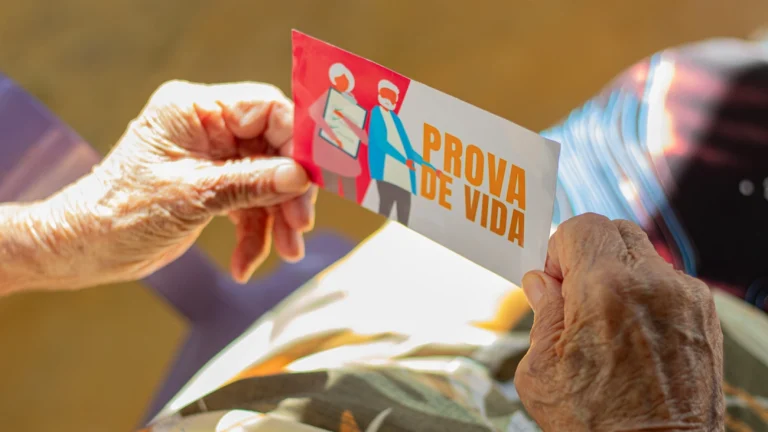INSS muda regras da prova de vida em 2026 aposentados precisam atualizar dados agora
