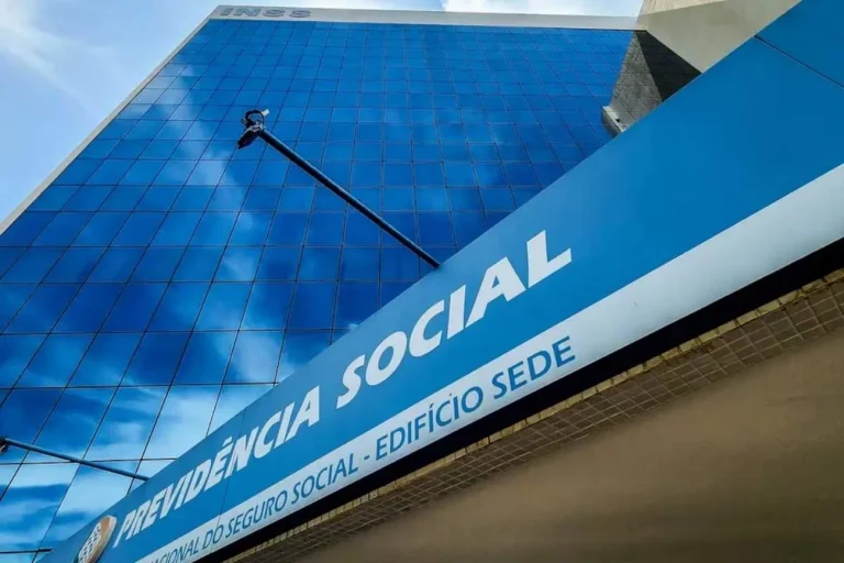 INSS interrompe pagamentos de milhares, mas garante nenhuma perda financeira agora