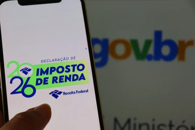 Imposto de Renda 2026: Prazo cai e 12 milhões de brasileiros arriscam multas de R$ 165,74 e até 20% do imposto devido