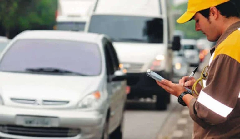 Novos Radares aplicam multas progressivas até R$ 880,41 – reforçando a segurança viária hoje