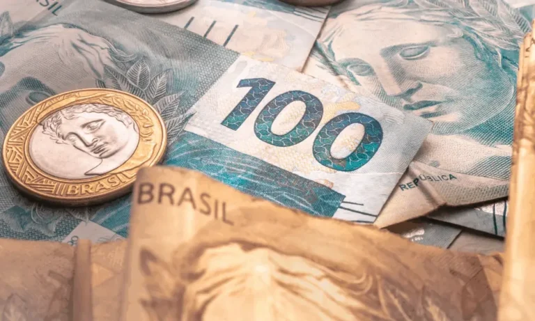 Receita paga R$ 16 bi em restituição do Imposto de Renda hoje para 8,7 milhões de contribuintes